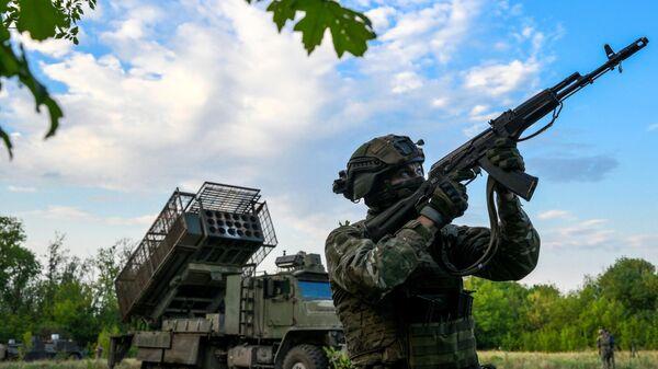 LAS TROPAS RUSAS LIBERAN UNA LOCALIDAD Y ABATEN CASI 1.300 SOLDADOS UCRANIANOS EN UN DÍA DE COMBATES