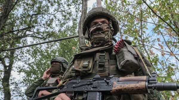RUSIA DERRIBA UN CAZA SU-27 Y REGISTRA HASTA 9.785 BAJAS UCRANIANAS EN LA ÚLTIMA SEMANA