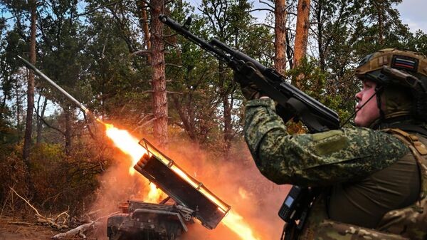 RUSIA APUNTA A INSTALACIONES MILITARES DE UCRANIA Y LIBERA UNA LOCALIDAD EN UN DÍA